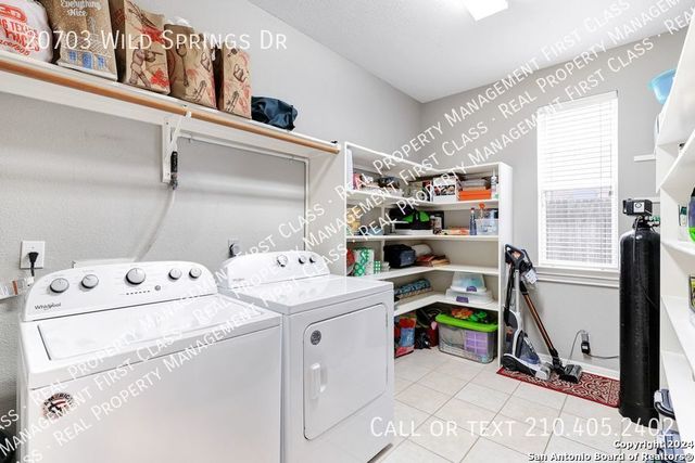 20703 Wild Springs Dr, San Antonio, TX 78258