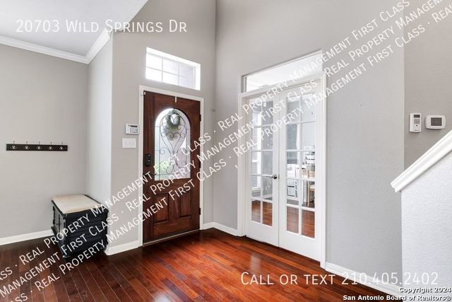 20703 Wild Springs Dr, San Antonio, TX 78258