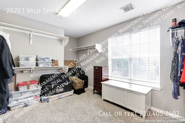 20703 Wild Springs Dr, San Antonio, TX 78258