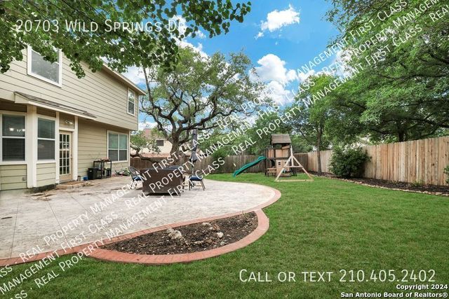 20703 Wild Springs Dr, San Antonio, TX 78258