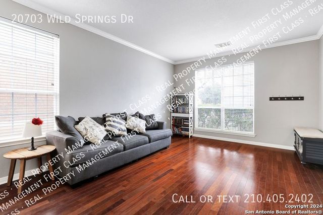20703 Wild Springs Dr, San Antonio, TX 78258