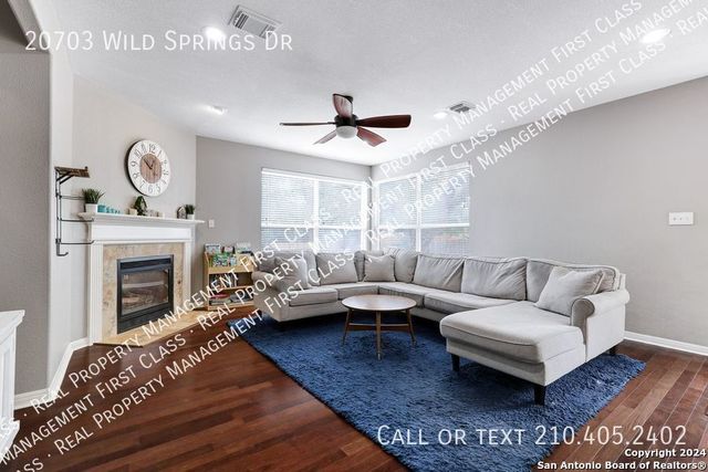 20703 Wild Springs Dr, San Antonio, TX 78258
