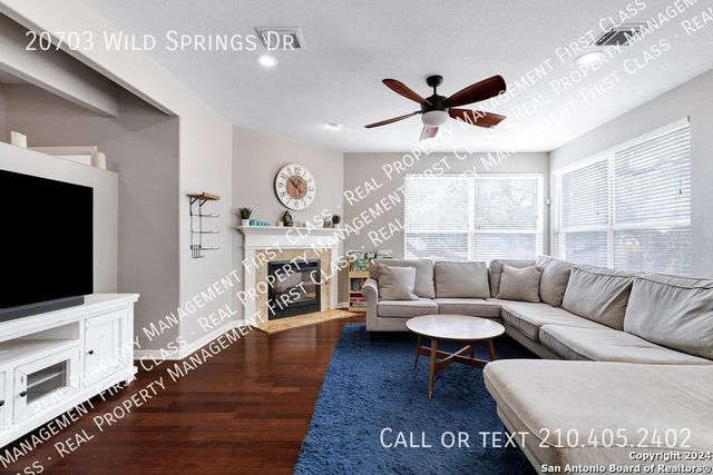 20703 Wild Springs Dr, San Antonio, TX 78258