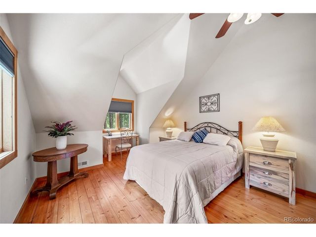 3654 Estates Cir, Larkspur, CO 80118