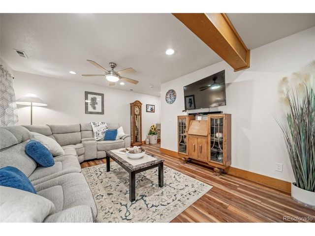 3654 Estates Cir, Larkspur, CO 80118