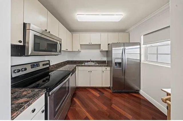 21121 SW 85th Avenue SW 304, Cutler Bay, FL 33189