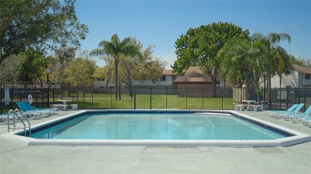 3534 NW 98th Ter, Sunrise, FL 33351