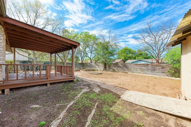 2804 Sissinghurst DR, Austin, TX 78745