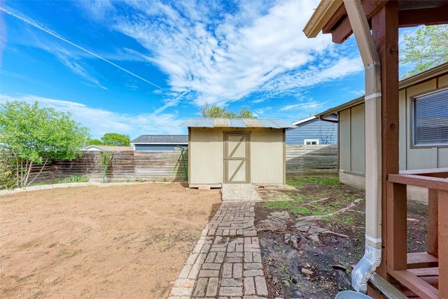 2804 Sissinghurst DR, Austin, TX 78745