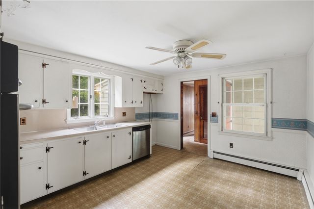 32 Bishop Drive, Cumberland, RI 02864
