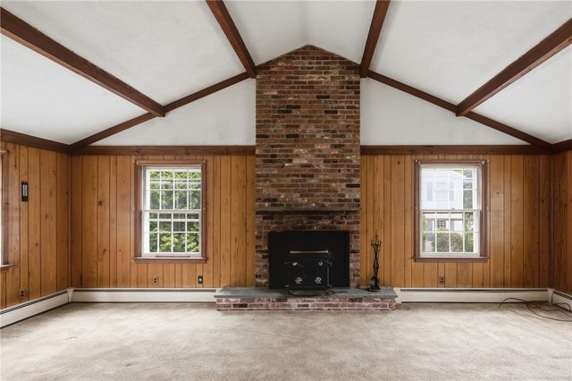 32 Bishop Drive, Cumberland, RI 02864