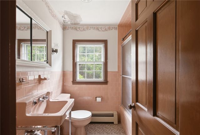 32 Bishop Drive, Cumberland, RI 02864