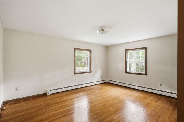 32 Bishop Drive, Cumberland, RI 02864