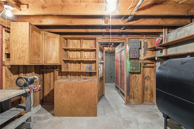 32 Bishop Drive, Cumberland, RI 02864