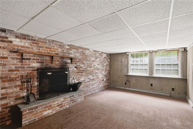 32 Bishop Drive, Cumberland, RI 02864