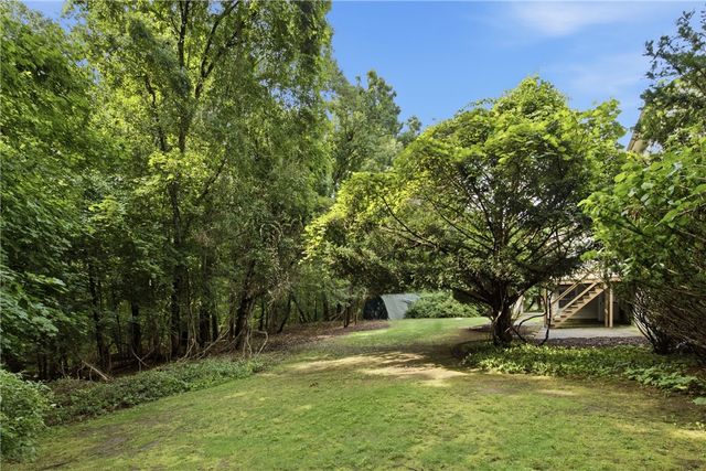 32 Bishop Drive, Cumberland, RI 02864