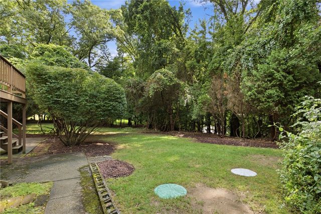 32 Bishop Drive, Cumberland, RI 02864