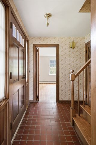 32 Bishop Drive, Cumberland, RI 02864