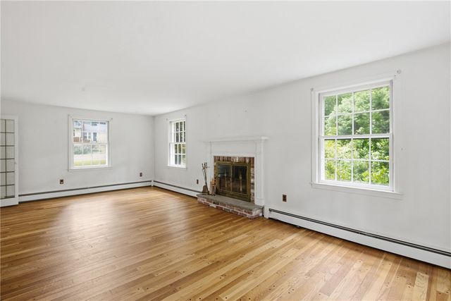 32 Bishop Drive, Cumberland, RI 02864