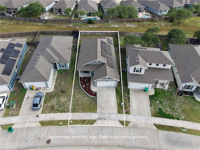 1927 Estes Flats Dr, Aransas Pass, TX 78336