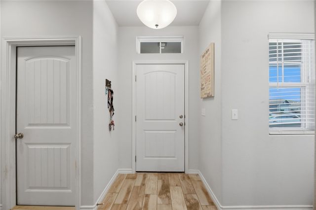 1927 Estes Flats Dr, Aransas Pass, TX 78336