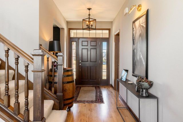 W79N417 Ridgeway LANE, Cedarburg, WI 53012