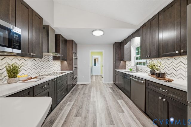 2231 Red Lane Rd, Powhatan, VA 23139