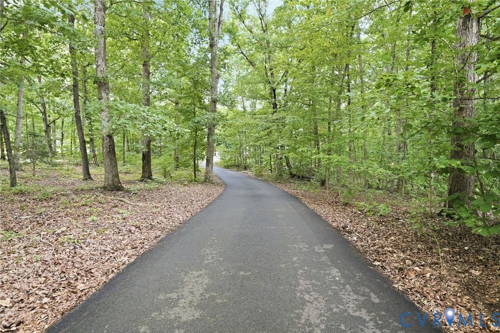 2231 Red Lane Rd, Powhatan, VA 23139