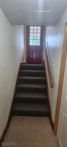 16 Jackson Avenue, Hackensack City, NJ 07606