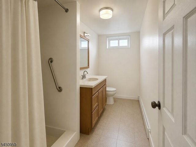 16 Jackson Avenue, Hackensack City, NJ 07606