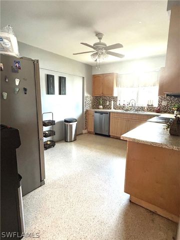 4356 22nd PL SW, Naples, FL 34116