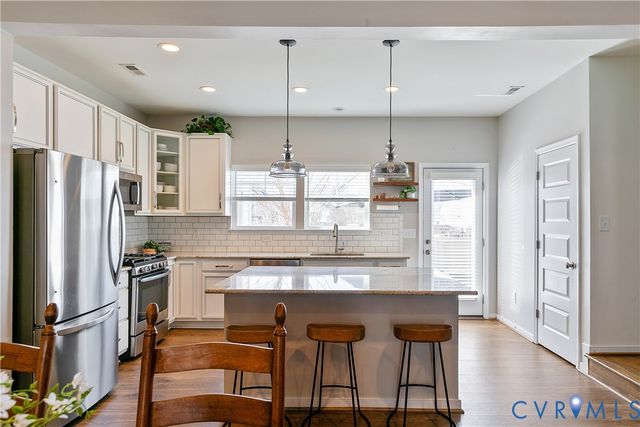 8091 Rutland Village Dr, Hanover, VA 23116