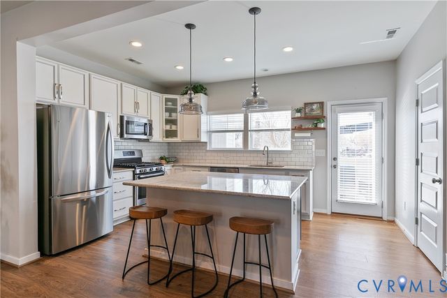 8091 Rutland Village Dr, Hanover, VA 23116