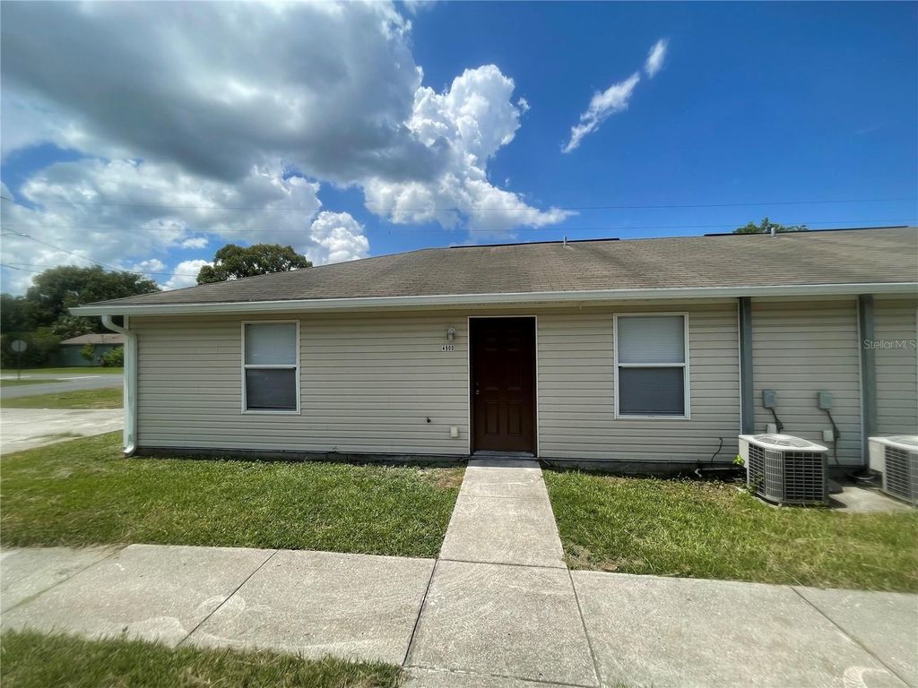 4900 9TH STREET, Zephyrhills, FL 33542