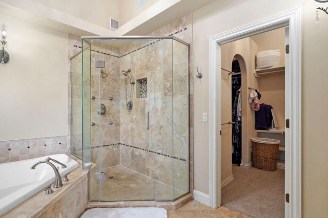 5909 S Brightwater Trail, Springfield, MO 65810