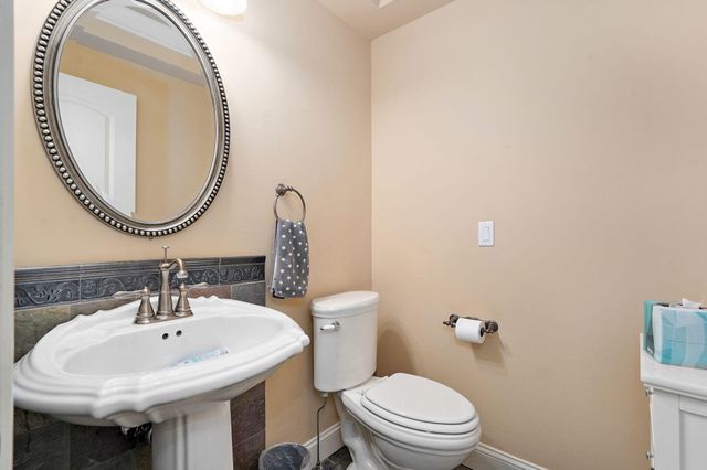 5909 S Brightwater Trail, Springfield, MO 65810