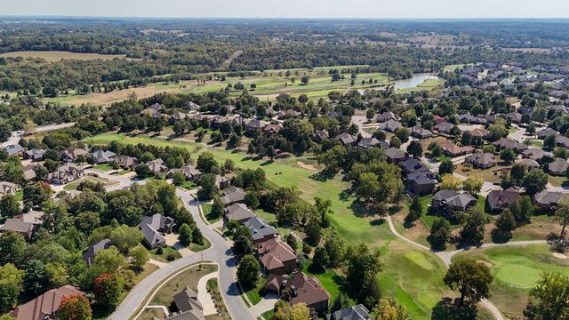 5909 S Brightwater Trail, Springfield, MO 65810