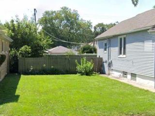 1113 W 123rd Street, Calumet Park, IL 60827