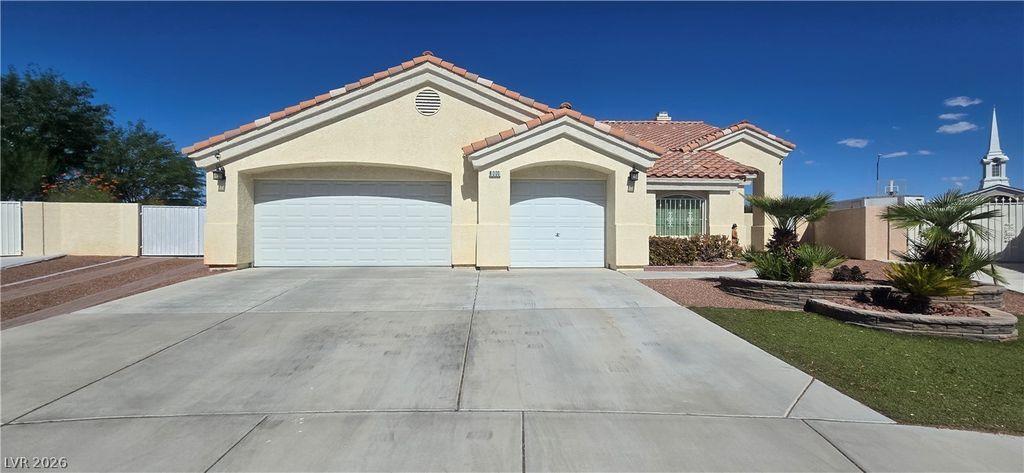 8000 Edward Baher Avenue, Las Vegas, NV 89149 — exterior