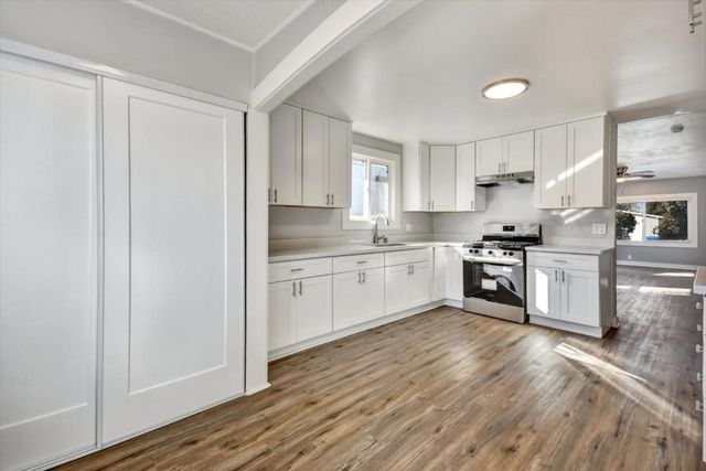 367 College Street, Hollister, CA 95023