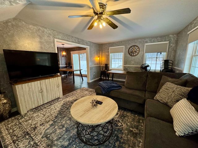 2638 VT Route 244, West Fairlee, VT 05045