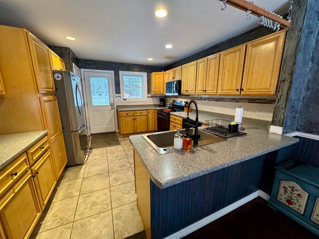 2638 VT Route 244, West Fairlee, VT 05045