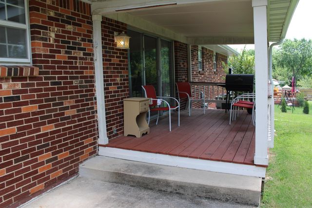 1008 Locust Street, Mountain Home, AR 72653