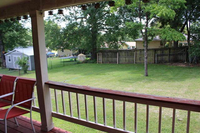 1008 Locust Street, Mountain Home, AR 72653