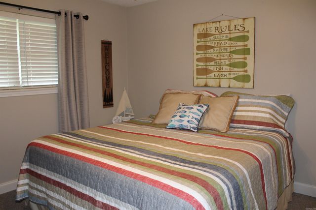 1008 Locust Street, Mountain Home, AR 72653