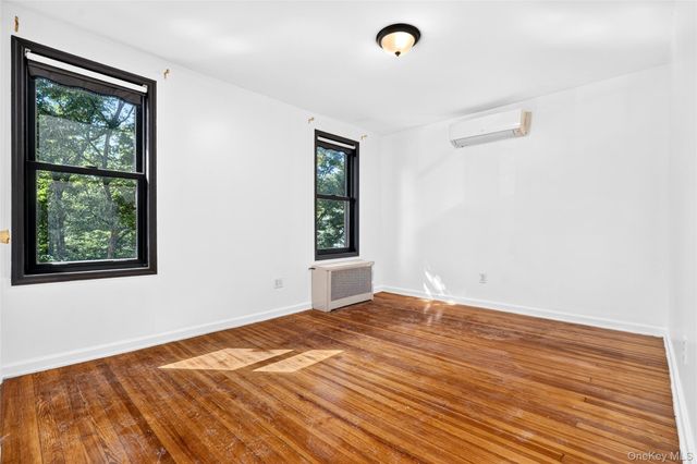 1787 Randall Avenue, Bronx, NY 10473