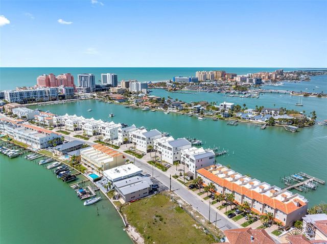 200 BRIGHTWATER DRIVE 10, Clearwater Beach, FL 33767