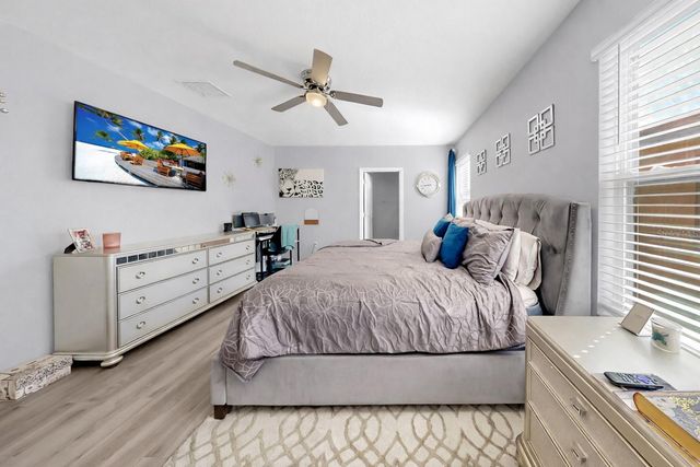 11117 LELAND GROVES DRIVE, Riverview, FL 33579