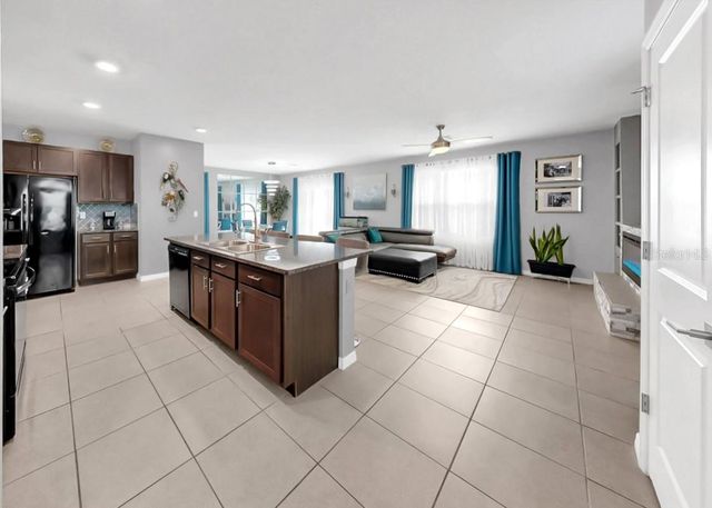 11117 LELAND GROVES DRIVE, Riverview, FL 33579