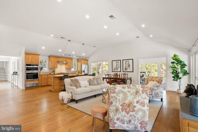 23357 WILDWOOD LN, Middleburg, VA 20117